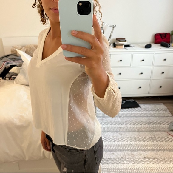 Zara blouse with see through back - Picture 3 of 6